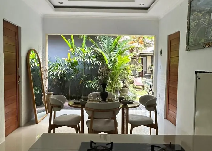 The Palm